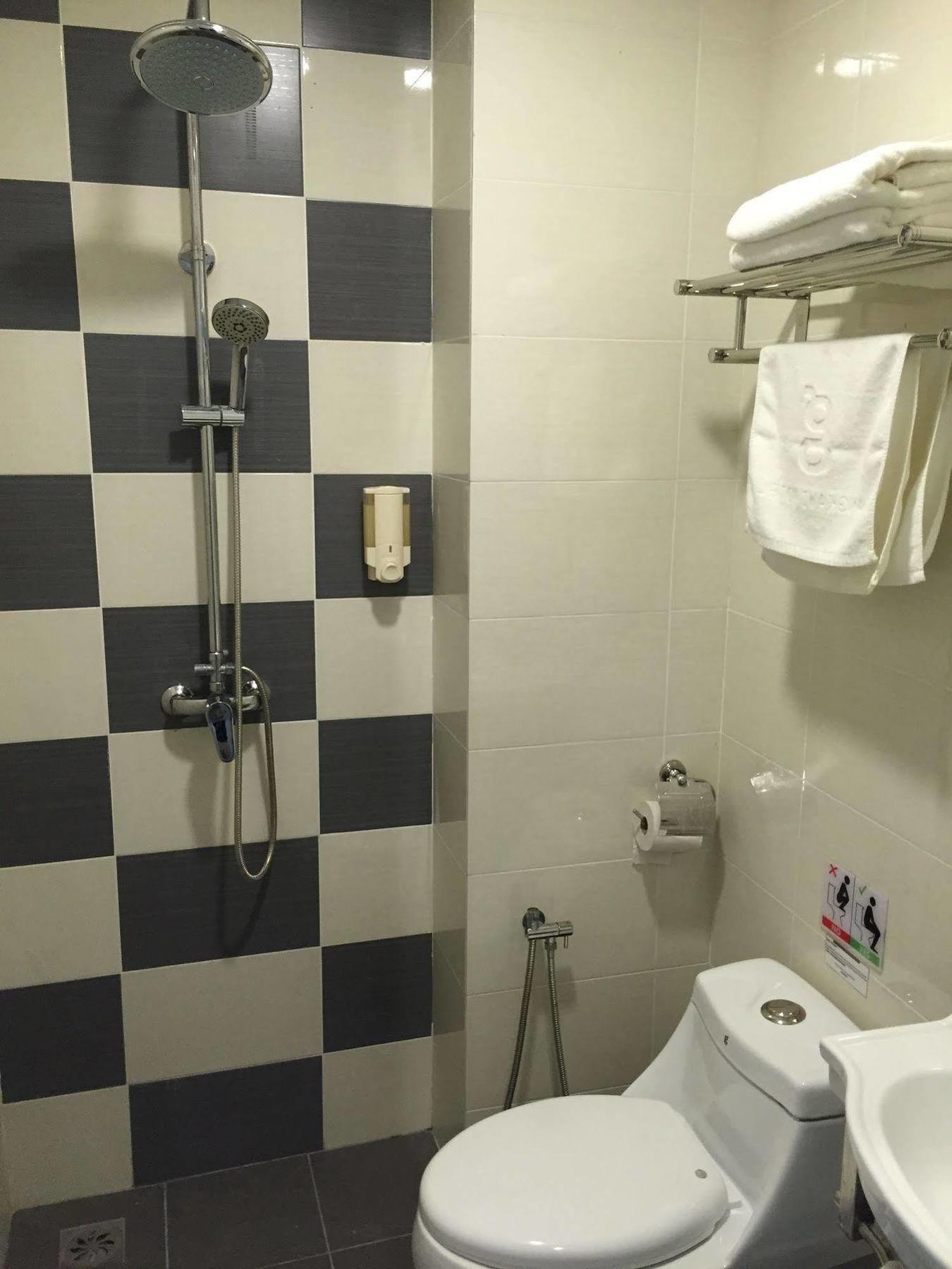 G Langkawi Motel Kuah Buitenkant foto