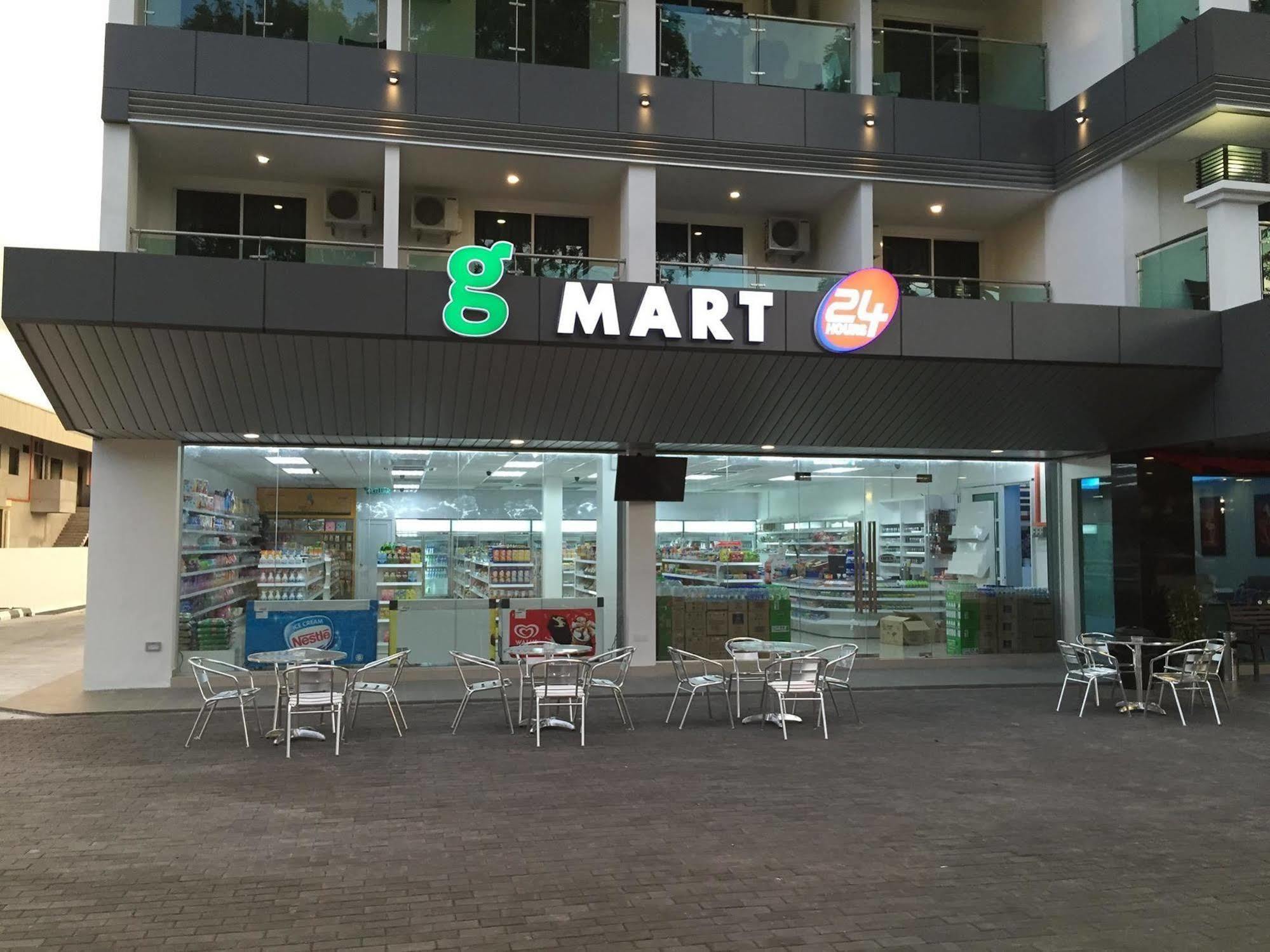 G Langkawi Motel Kuah Buitenkant foto