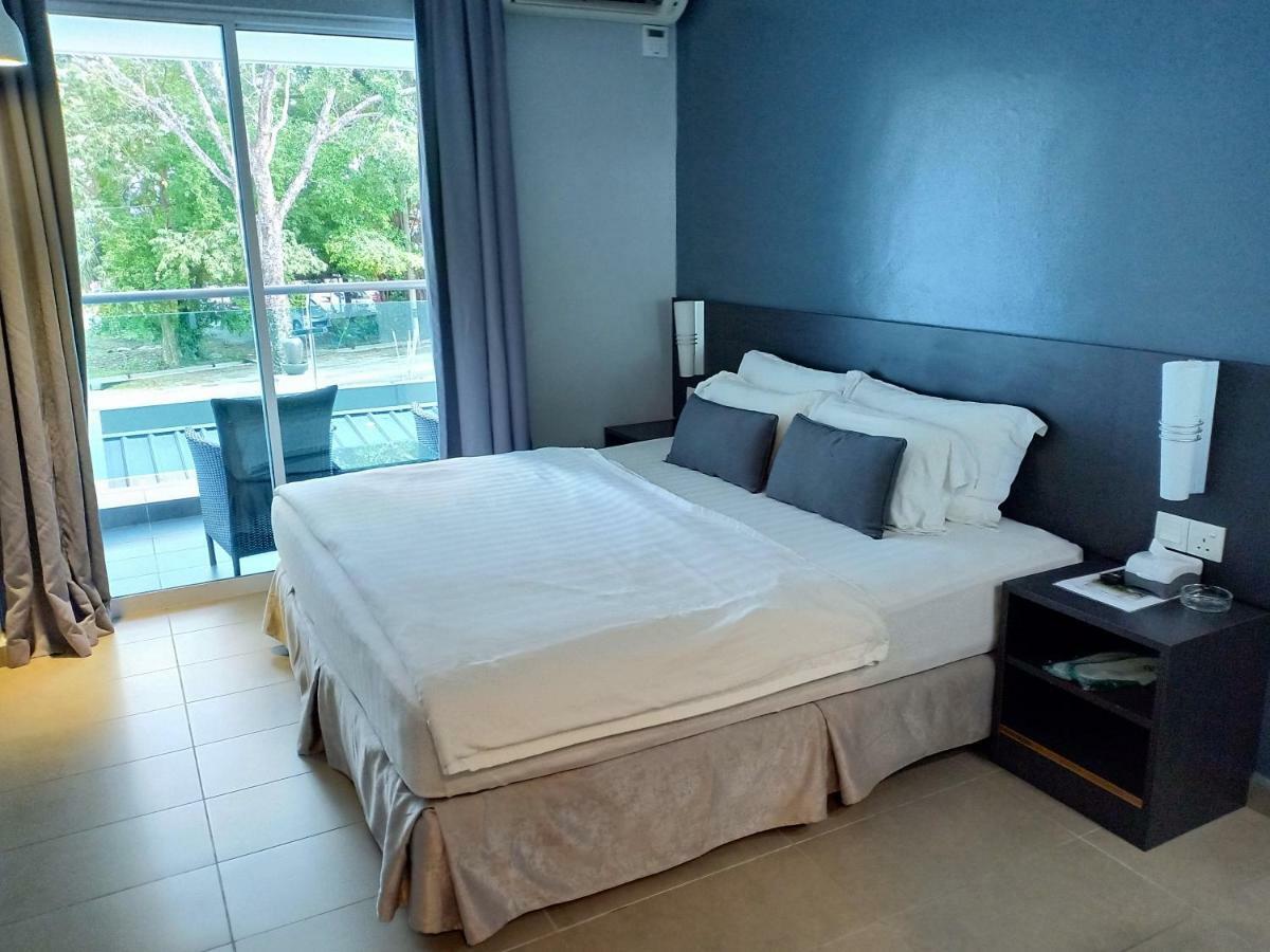 G Langkawi Motel Kuah Buitenkant foto