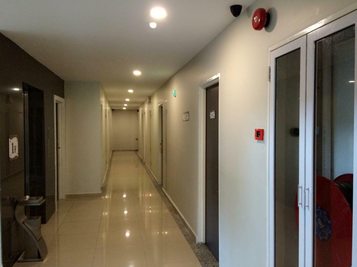 G Langkawi Motel Kuah Buitenkant foto