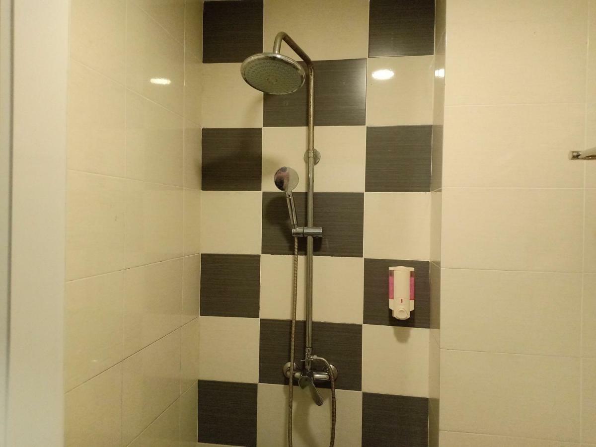 G Langkawi Motel Kuah Buitenkant foto